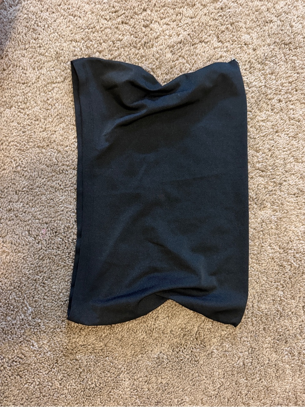 Black Strapless Cropped Tube Top - Women's Sleek Crop